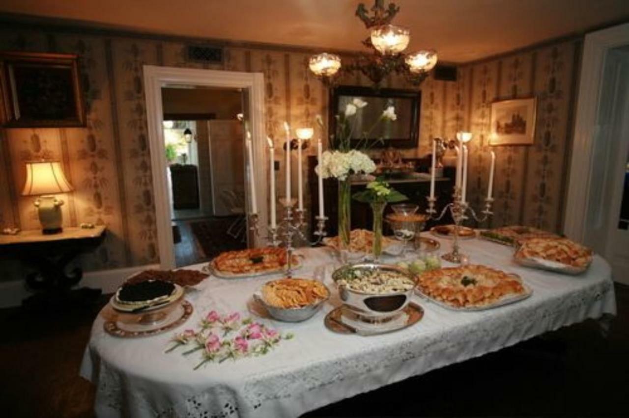 The Elms Bed And Breakfast Natchez Exterior photo